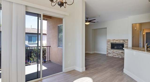 Photo of 26319 Arboretum Way #405, Murrieta, CA 92563