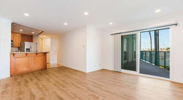 Photo of 2901 Peninsula Rd #141, Oxnard, CA 93035