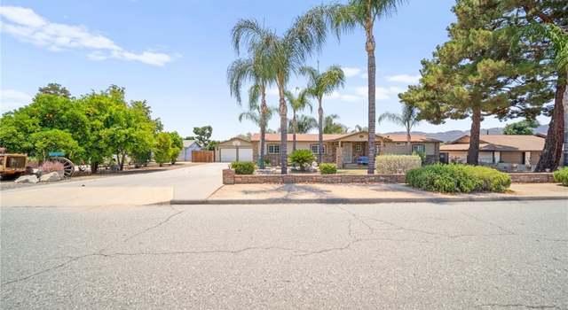Photo of 22135 Grove St, Wildomar, CA 92595