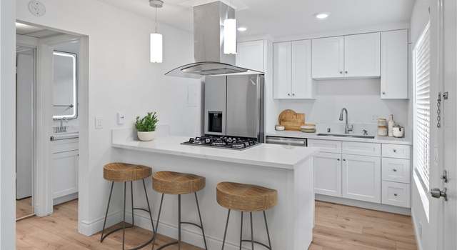 Photo of 1422 Cabrillo Park Dr Unit F, Santa Ana, CA 92701