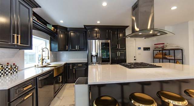 Property at 4189 Candleberry Ave, Seal Beach, CA 90740, 5 beds, 3 baths