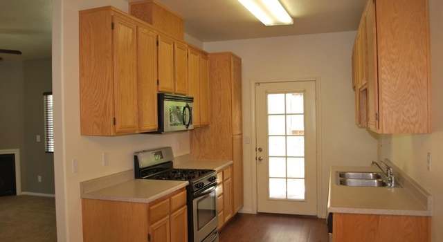 Photo of 463 Calle Elegante, Vista, CA 92083