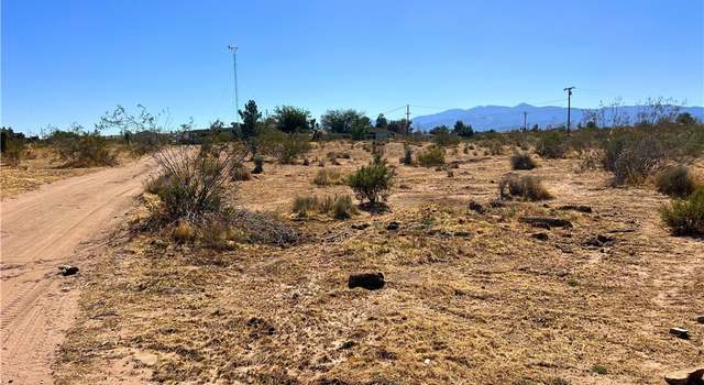 Photo of 9288 Aragon Rd, Phelan, CA 92371