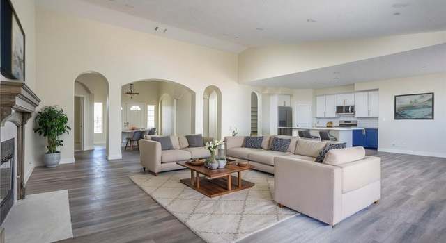 Property at 9678 Farmington St, Oak Hills, CA 92344, 5 beds, 3 baths