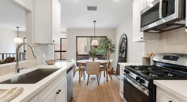 Photo of 5322 Colodny Dr #5, Agoura Hills, CA 91301