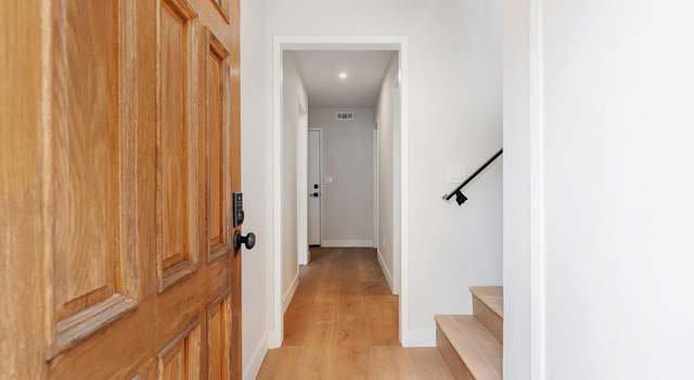 Photo of 5322 Colodny Dr #5, Agoura Hills, CA 91301