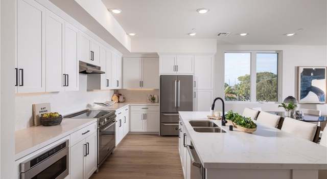 Photo of 414 Main St #220, Huntington Beach, CA 92648