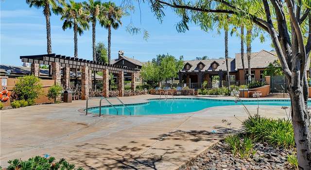 Photo of 19554 Laroda Ln, Santa Clarita, CA 91350
