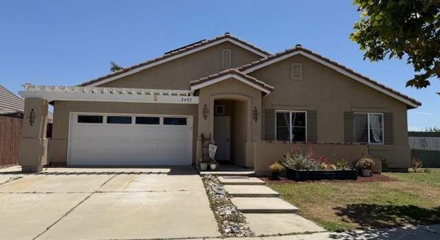 Photo of 2402 Bentley Ave, Santa Maria, CA 93458