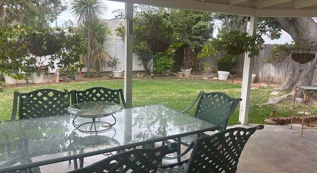 Photo of 875 Magellan St, Costa Mesa, CA 92626