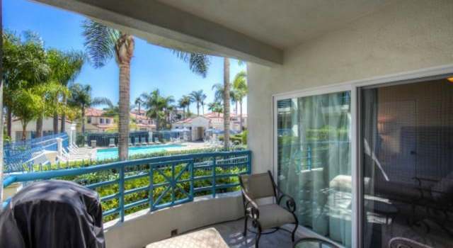 Photo of 415 Townsquare Ln #102, Huntington Beach, CA 92648