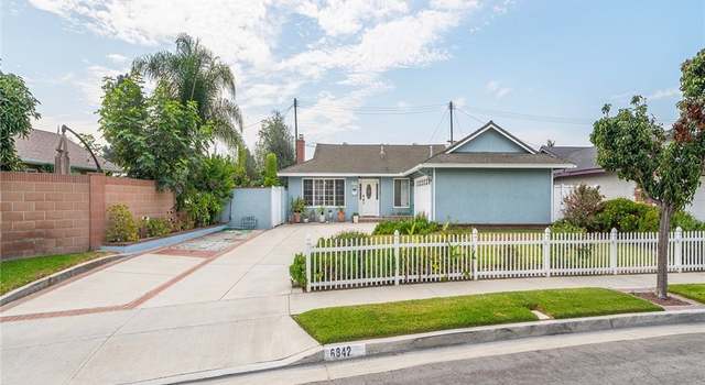 Photo of 6842 Oxford Dr, Huntington Beach, CA 92647
