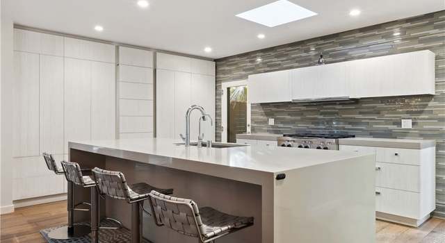 Photo of 5433 E Anaheim Rd, Long Beach, CA 90815
