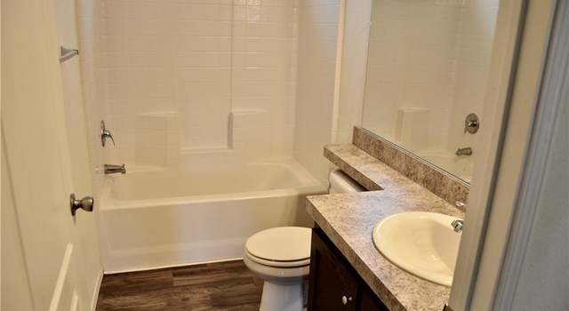Photo of 32850 Crescent Ave, Lake Elsinore, CA 92530