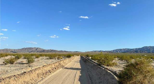 Photo of 20 Danby Rd, 29 Palms, CA 92277