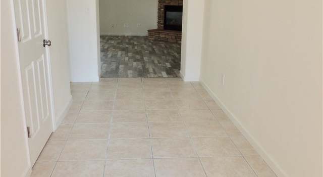 Photo of 1610 San Simeon Dr, Lemoore, CA 93245