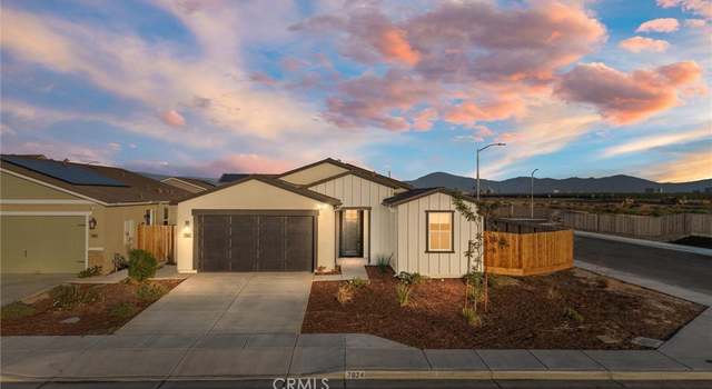 Photo of 7824 Rio Verde Dr, Bakersfield, CA 93311