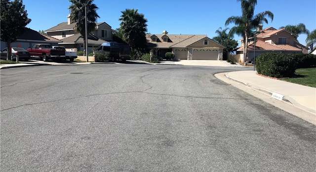 Photo of 28106 Sunwood Pl, Menifee, CA 92584