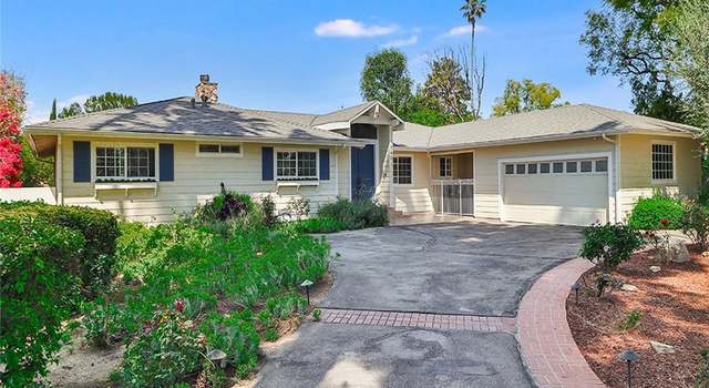 Photo of 9401 Bianca Ave, Northridge, CA 91325