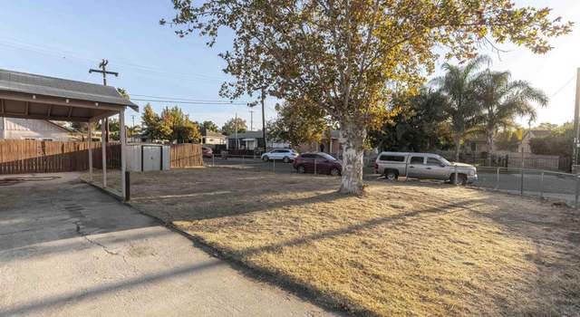 Photo of 1530 Pearl St, Bakersfield, CA 93305
