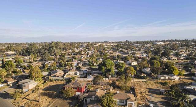 Photo of 1530 Pearl St, Bakersfield, CA 93305