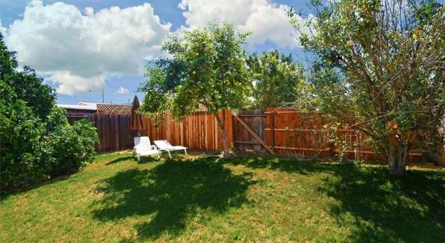 Photo of 108 E 213th St, Carson, CA 90745