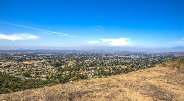 Photo of 38 Avenue E, Yucaipa, CA 92399
