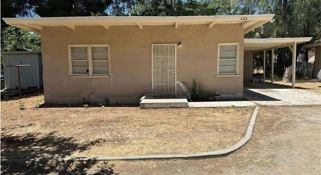Photo of 688 W Nicolet St, Banning, CA 92220