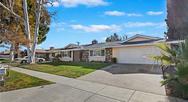 Photo of 27341 Fisher St, Highland, CA 92346