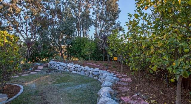 Photo of 7927 Terraza Disoma, Carlsbad, CA 92009