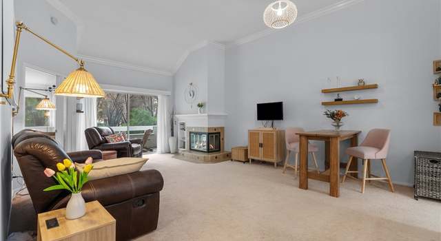 Photo of 23943 Arroyo Park Dr #187, Valencia, CA 91355