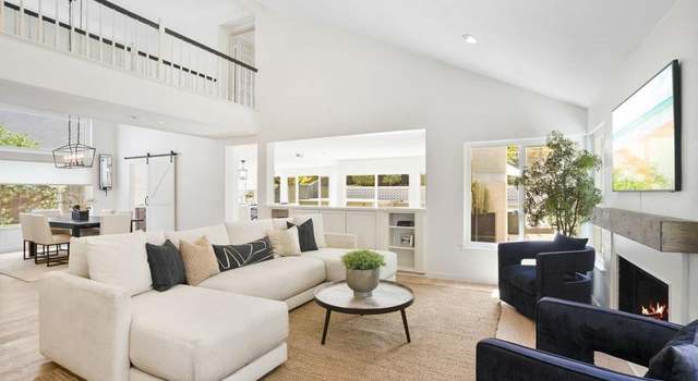 Photo of 5233 Belardo Dr, San Diego, CA 92124