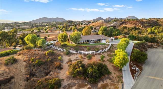 Photo of 40225 Lucero Dr, Temecula, CA 92592
