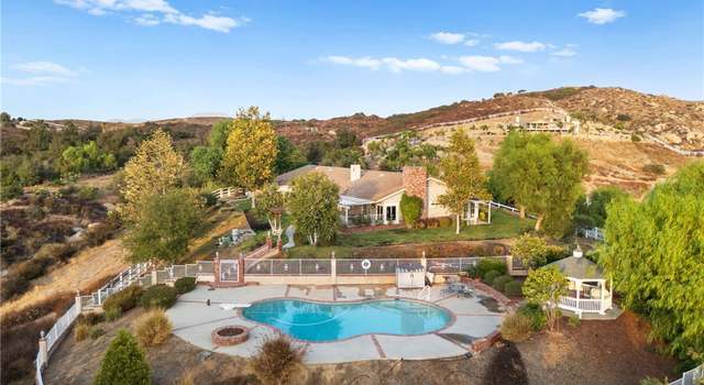 Photo of 40225 Lucero Dr, Temecula, CA 92592