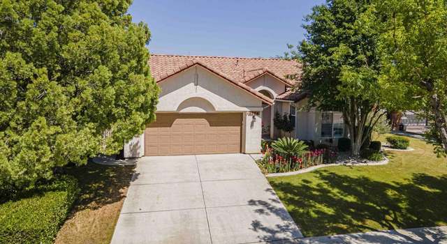 Photo of 2204 Snowdrop Dr, Bakersfield, CA 93311
