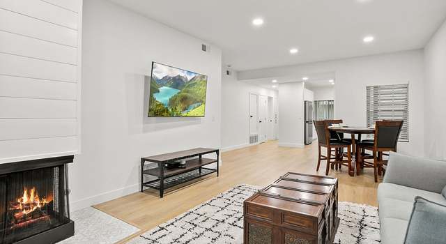 Photo of 2534 W Macarthur Blvd Unit C, Santa Ana, CA 92704