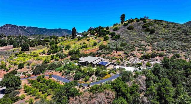 Photo of 2021 Willow Glen Rd, Fallbrook, CA 92028