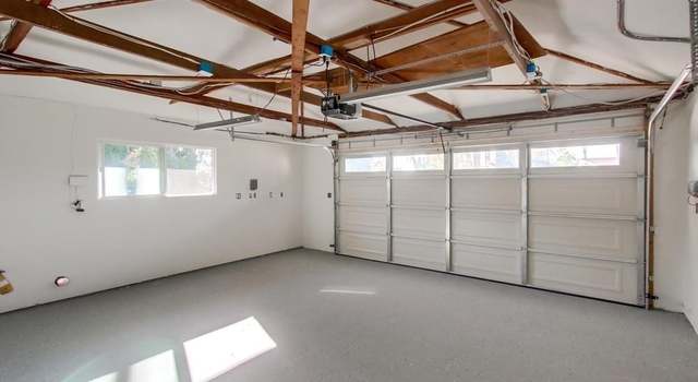 Photo of 2086 Ginny Ln, Escondido, CA 92025