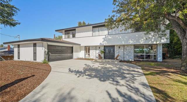 Photo of 22334 Liberty Bell Rd, Calabasas, CA 91302