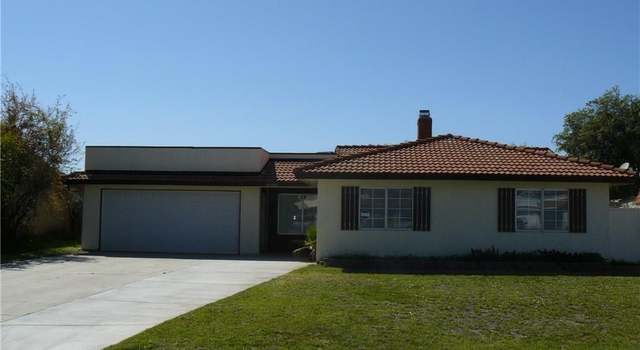 Photo of 41593 Royal Palm Dr, Hemet, CA 92544