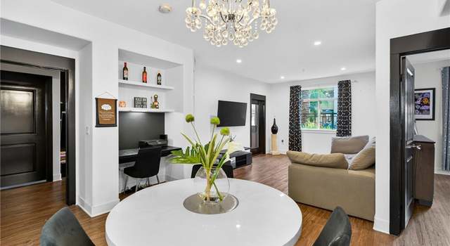 Photo of 24585 Town Center Dr #4101, Valencia, CA 91355