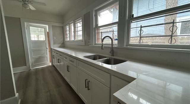 Photo of 3672 3rd Ave, Los Angeles, CA 90018