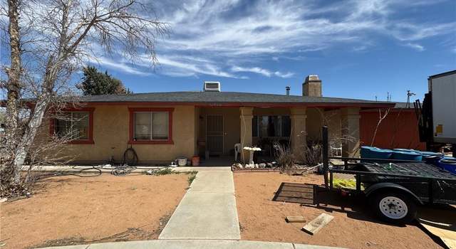 Photo of 15855 Washoan Rd, Apple Valley, CA 92307