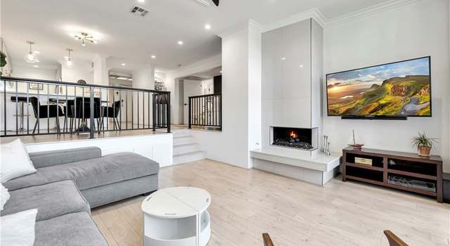 Photo of 9220 Marina Pacifica Dr N, Long Beach, CA 90803