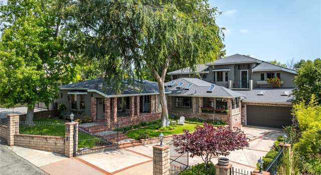 Photo of 2410 W Cinco Casitas Ln, La Crescenta, CA 91214