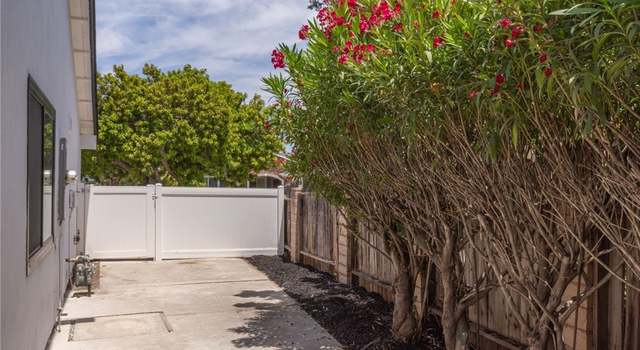 Photo of 876 Ballina Ct, Newbury Park, CA 91320