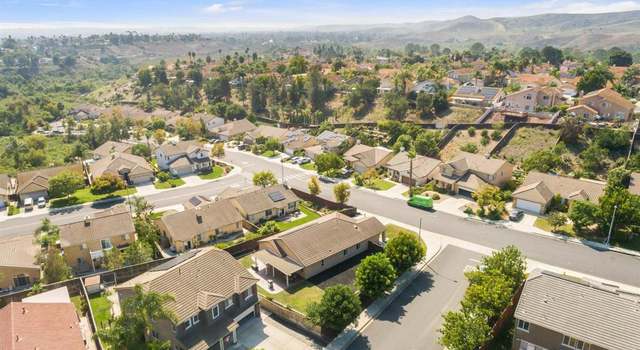 Photo of 980 Manteca Dr, Oceanside, CA 92057