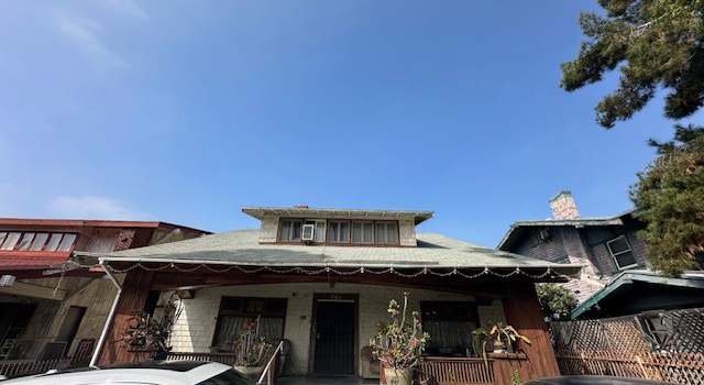 Photo of 229 S Kingsley Dr, Los Angeles, CA 90004