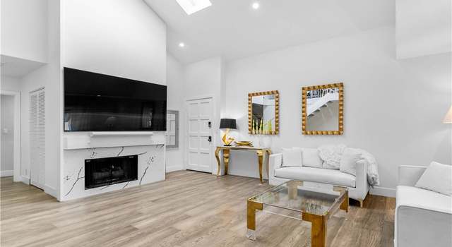 Photo of 456 E San Jose Ave Unit C, Burbank, CA 91501