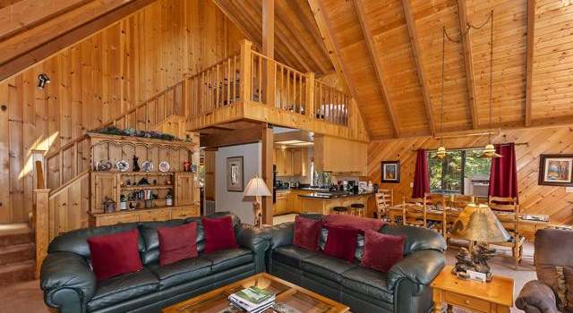 Photo of 505 Pioneer Rd, Lake Arrowhead, CA 92352